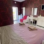 Трёхместный и более (Комфорт с балконом), Гостиница Олина