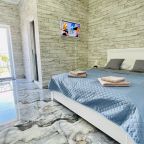 Трёхместный и более (Комфорт с балконом), Гостиница Олина