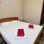 Двухместный (Стандарт с двуспальной кроватью), Гостиница Олина