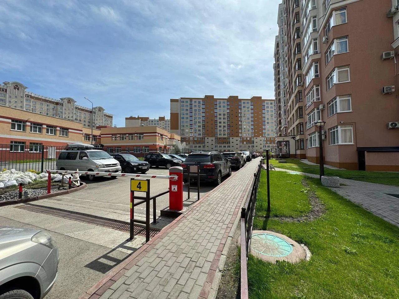 Апартаменты (Сибирь House напротив Ледового Дворца), Апартаменты Сибирь House напротив Ледового дворца
