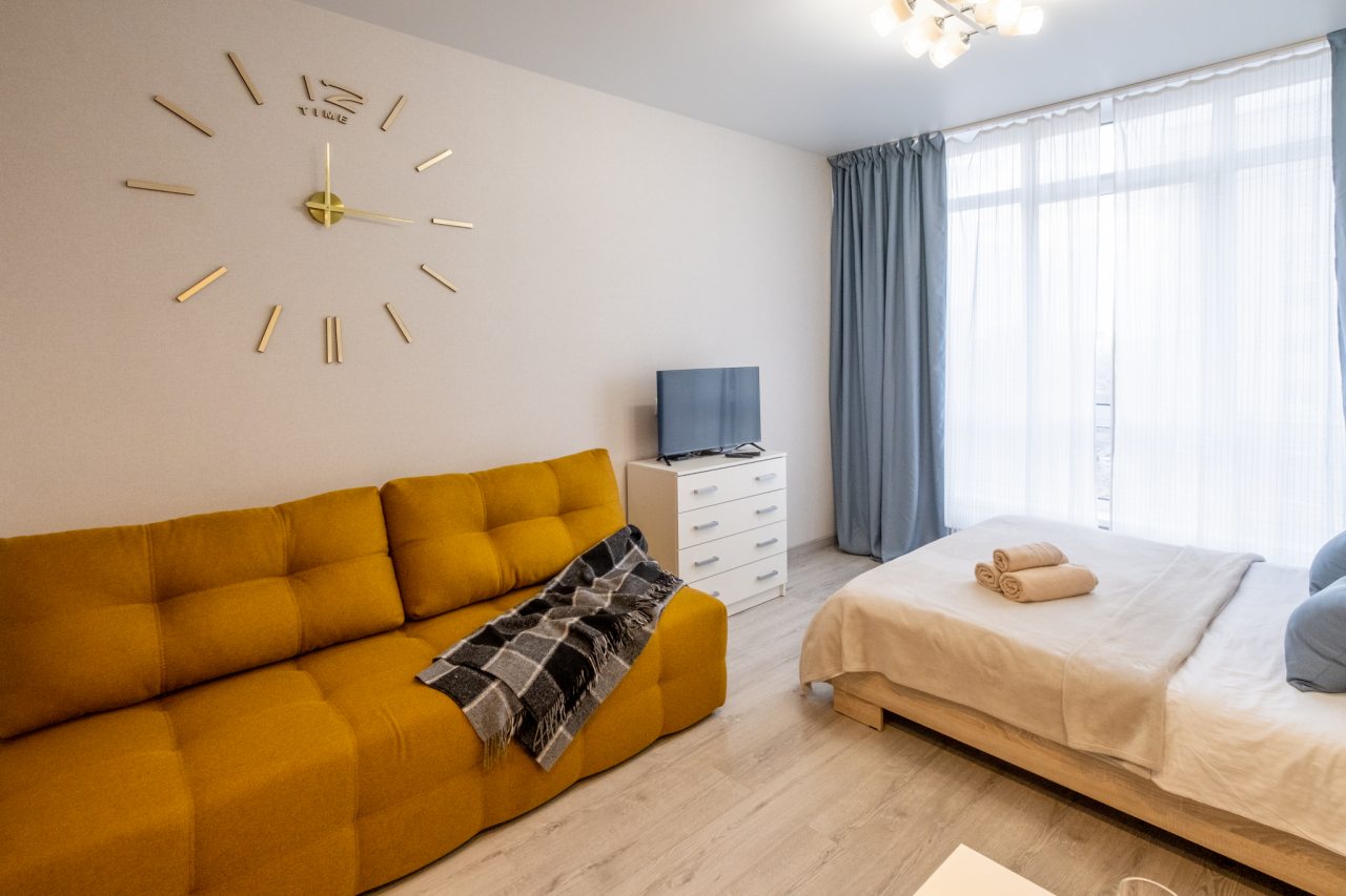 Двуспальный диван