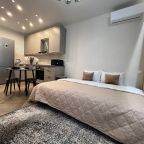 Большая просторная кровать