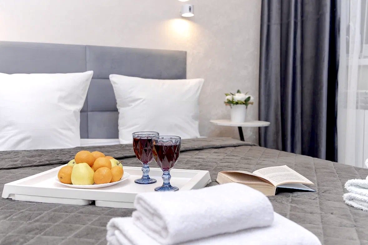 кровать двуспальная