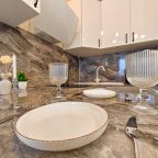 Апартаменты (Сибирь House рядом с теннисным кортом), Апартаменты Сибирь House рядом с теннисным кортом