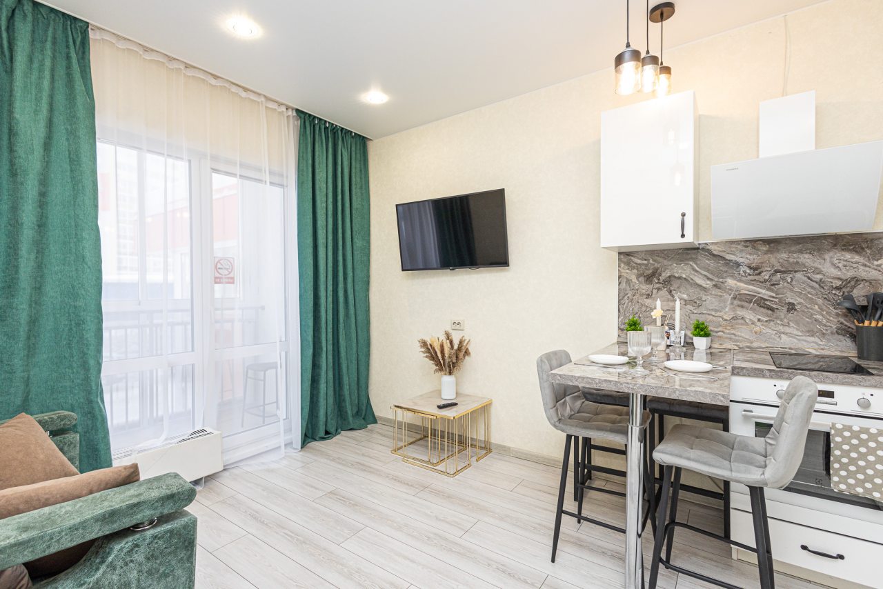 Апартаменты (Сибирь House рядом с теннисным кортом), Апартаменты Сибирь House рядом с теннисным кортом