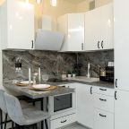 Апартаменты (Сибирь House рядом с теннисным кортом), Апартаменты Сибирь House рядом с теннисным кортом