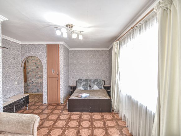 Апартаменты Мира 367