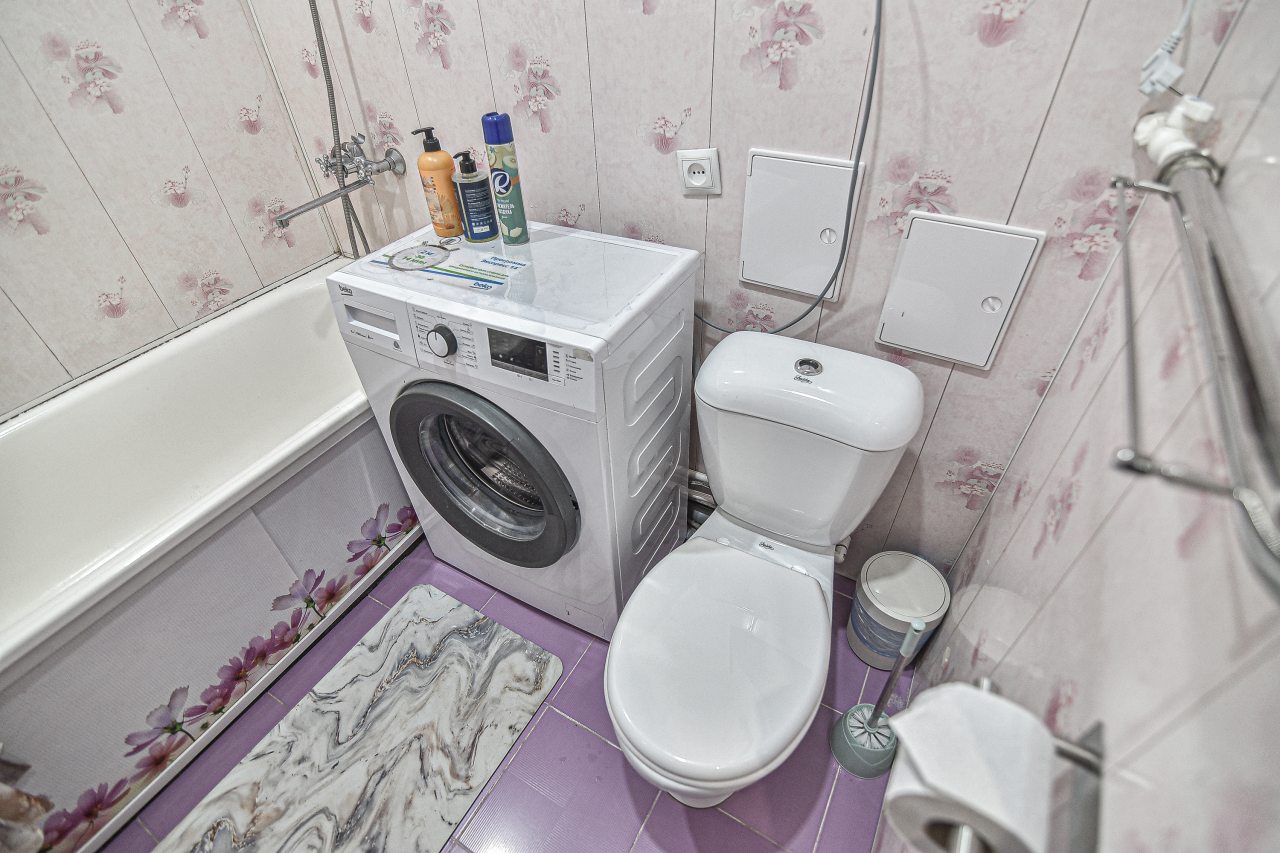 Трёхместный и более, Апартаменты Мира 367