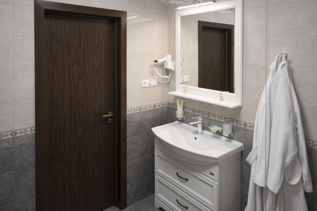 Полулюкс (Джуниор сюит), Гостиница Парковая