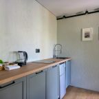 Сьюит (Двухкомнатный делюкс Apt# 301), Бутик-Отель Дом с гаргульями