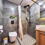 Сьюит (Двухкомнатный делюкс Apt# 301), Бутик-Отель Дом с гаргульями