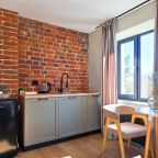 Сьюит (Двухкомнатный делюкс Apt#303), Бутик-Отель Дом с гаргульями