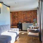 Сьюит (Двухкомнатный делюкс Apt#303), Бутик-Отель Дом с гаргульями