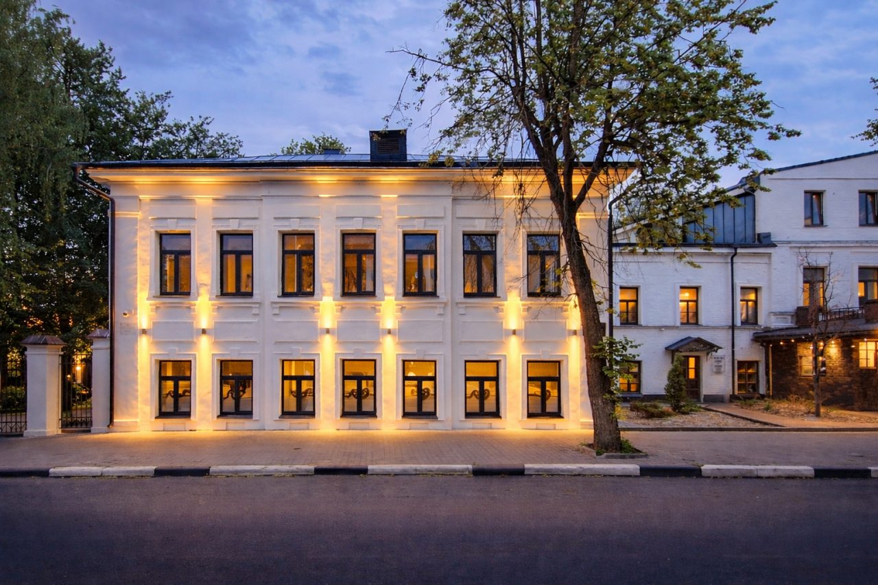 Бутик-Отель Дом с гаргульями, Ярославль