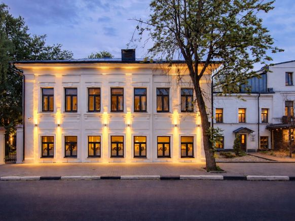 Бутик-Отель Дом с гаргульями