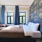 Люкс (Однокомнатный Apt# 204), Бутик-Отель Дом с гаргульями