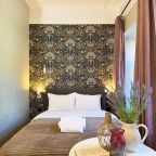 Люкс (Однокомнатный люкс Apt# 205), Бутик-Отель Дом с гаргульями