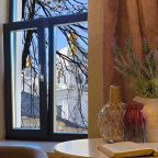 Люкс (Однокомнатный люкс Apt# 205), Бутик-Отель Дом с гаргульями