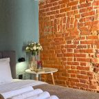 Люкс (Двухкомнатный люкс Apt# 208), Бутик-Отель Дом с гаргульями