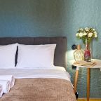 Люкс (Двухкомнатный люкс Apt# 208), Бутик-Отель Дом с гаргульями