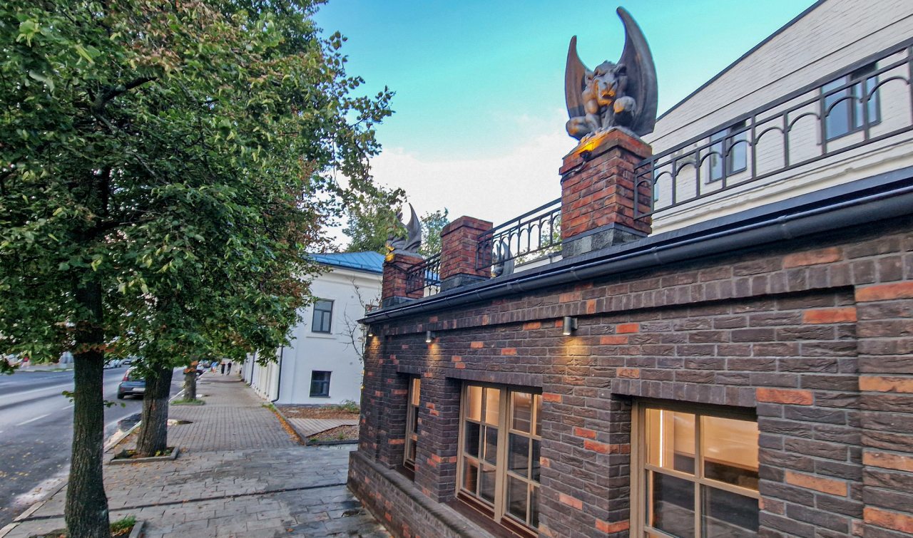 Люкс (Двухкомнатный люкс Apt# 209), Бутик-Отель Дом с гаргульями