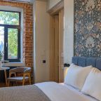 Двухместный (Люкс с ванной и с видом на гаргульи Apt# 212), Бутик-Отель Дом с гаргульями