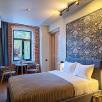 Двухместный (Люкс с ванной и с видом на гаргульи Apt# 212), Бутик-Отель Дом с гаргульями