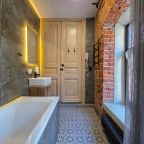 Двухместный (Люкс с ванной и с видом на гаргульи Apt# 212), Бутик-Отель Дом с гаргульями