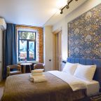 Двухместный (Люкс с ванной и с видом на гаргульи Apt# 212), Бутик-Отель Дом с гаргульями