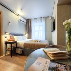 Сьюит (Двухкомнатный сюит комфорт Apt# 101), Бутик-Отель Дом с гаргульями