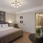 Двухместный (Апартаменты делюкс Apt# 102), Бутик-Отель Дом с гаргульями