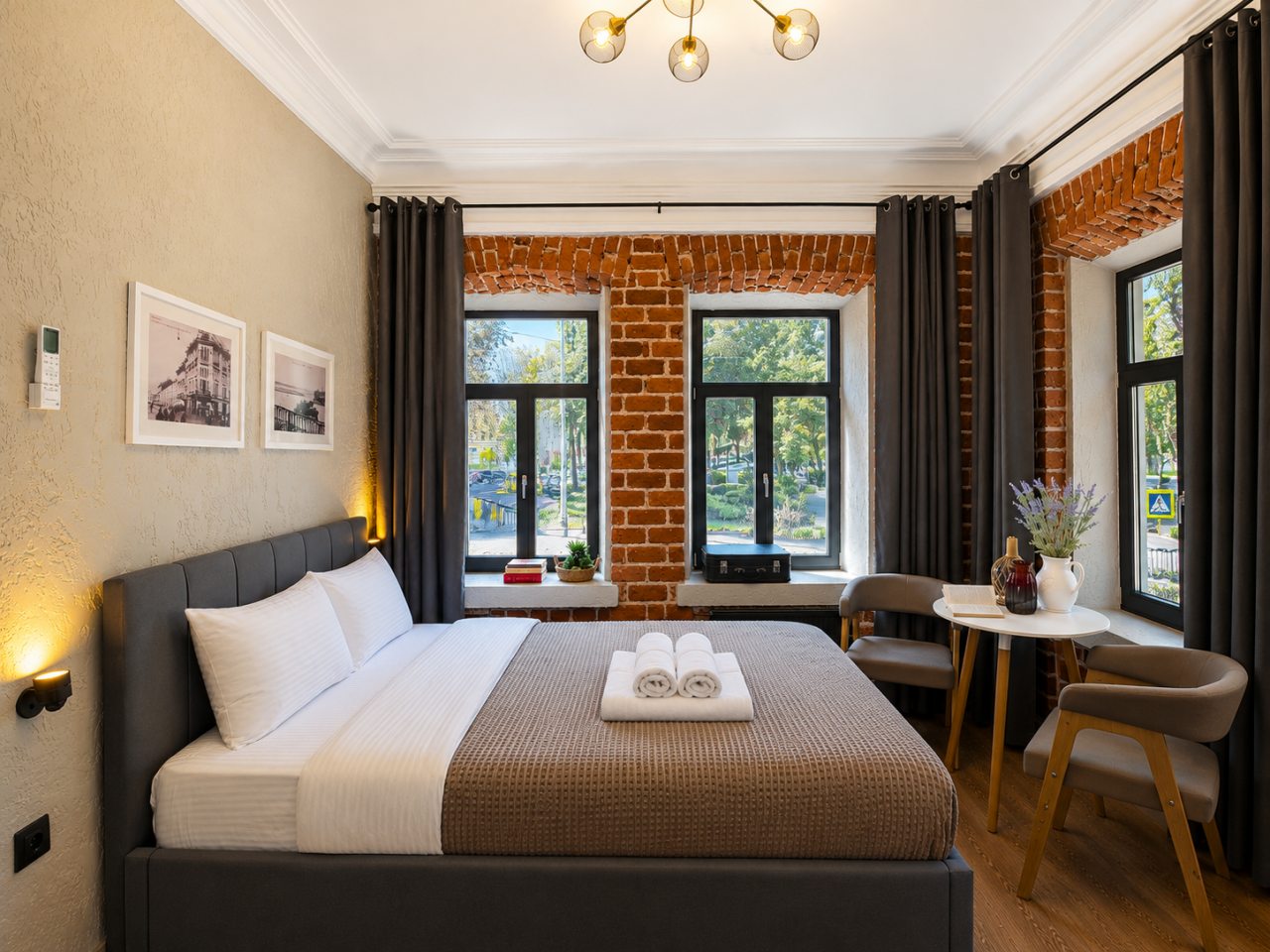 Люкс (Однокомнатные апартаменты Apt# 206), Бутик-Отель Дом с гаргульями