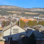 Апартаменты (С красивым видом), Гостевой дом Ахмат