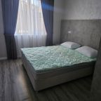 Апартаменты (С балконом), Гостевой дом Ахмат