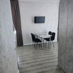 Апартаменты (С балконом), Гостевой дом Ахмат