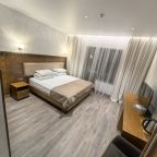 Двухместный (Стандарт с балконом и 1 или 2 кроватями), Гостевой дом Четыре сезона