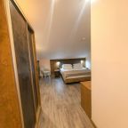 Двухместный (Стандарт без балкона и 1 кроватью), Гостевой дом Четыре сезона