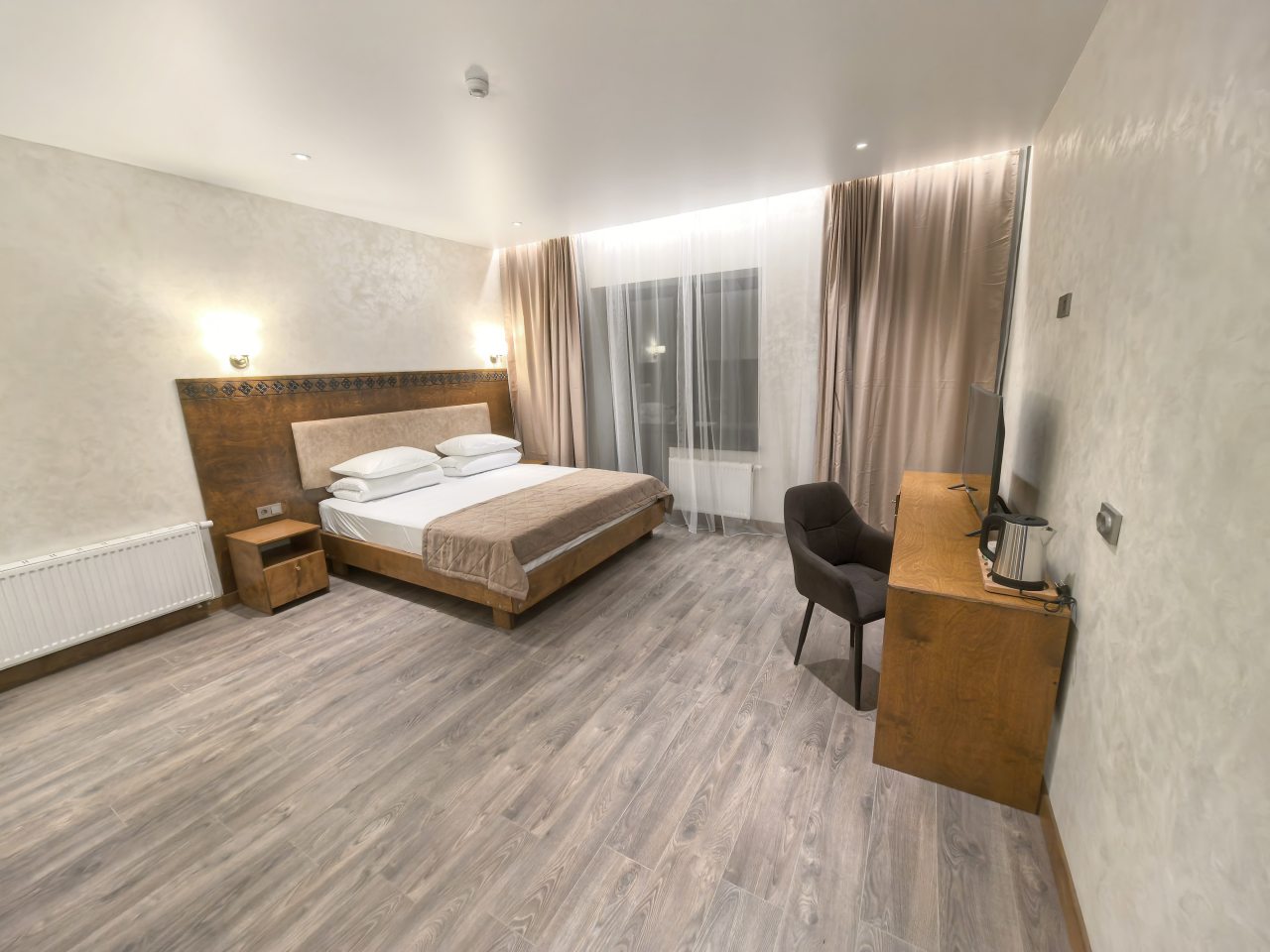 Двухместный (Полулюкс с балконом), Гостевой дом Четыре сезона