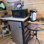 Мини-дом (Арочный домик на краю леса с центральным входом, ул. Советская,52), Кемпинг Бочка на карте