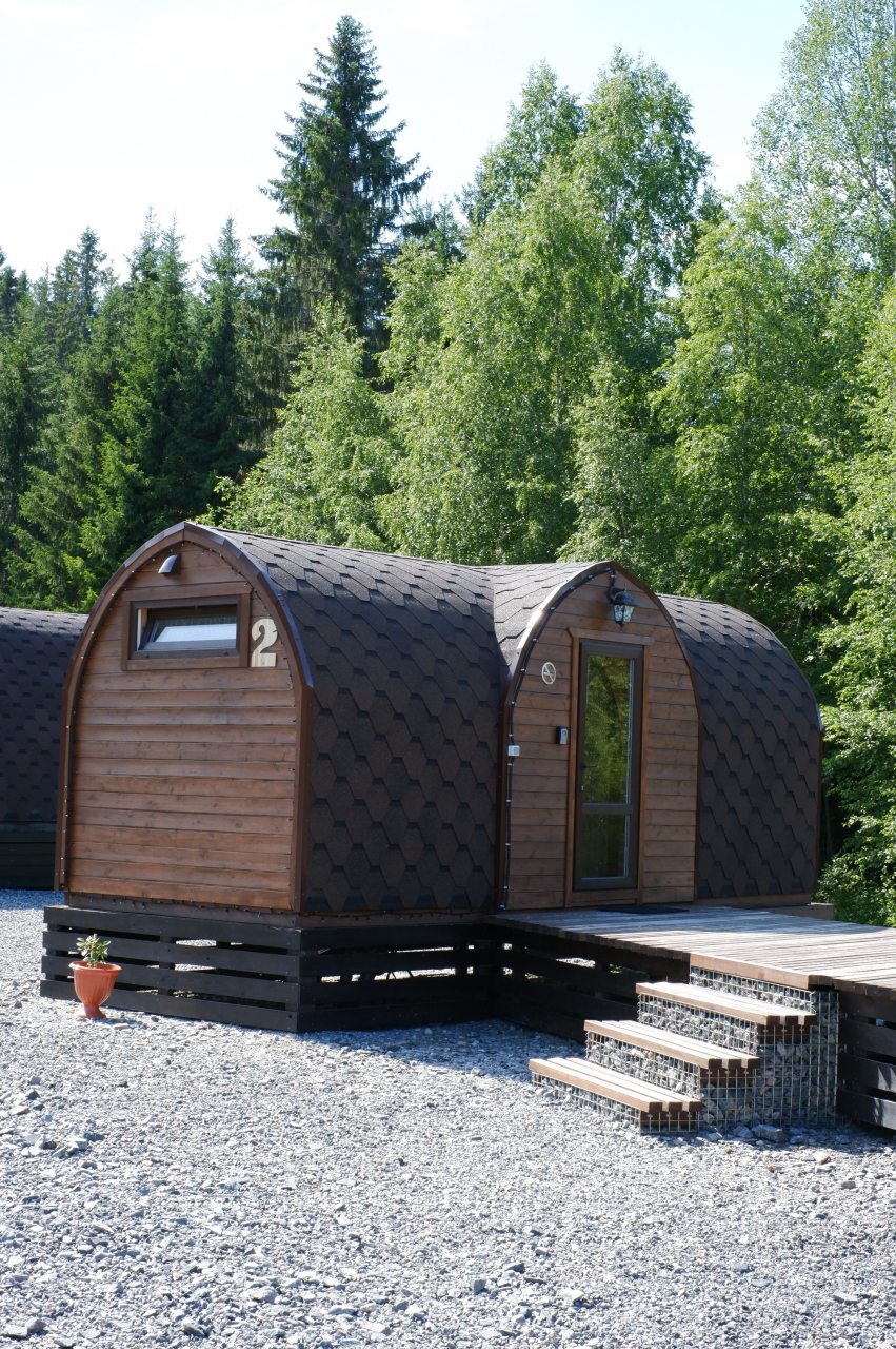 Мини-дом (Арочный домик на краю леса с центральным входом, ул. Советская,52), Кемпинг Бочка на карте