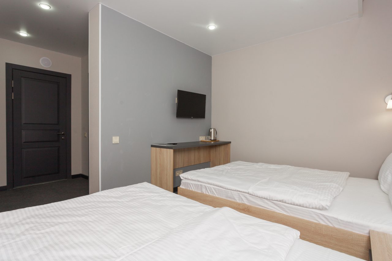 Трёхместный и более (Стандарт улучшенный), Гостиница Максим Белая Башня