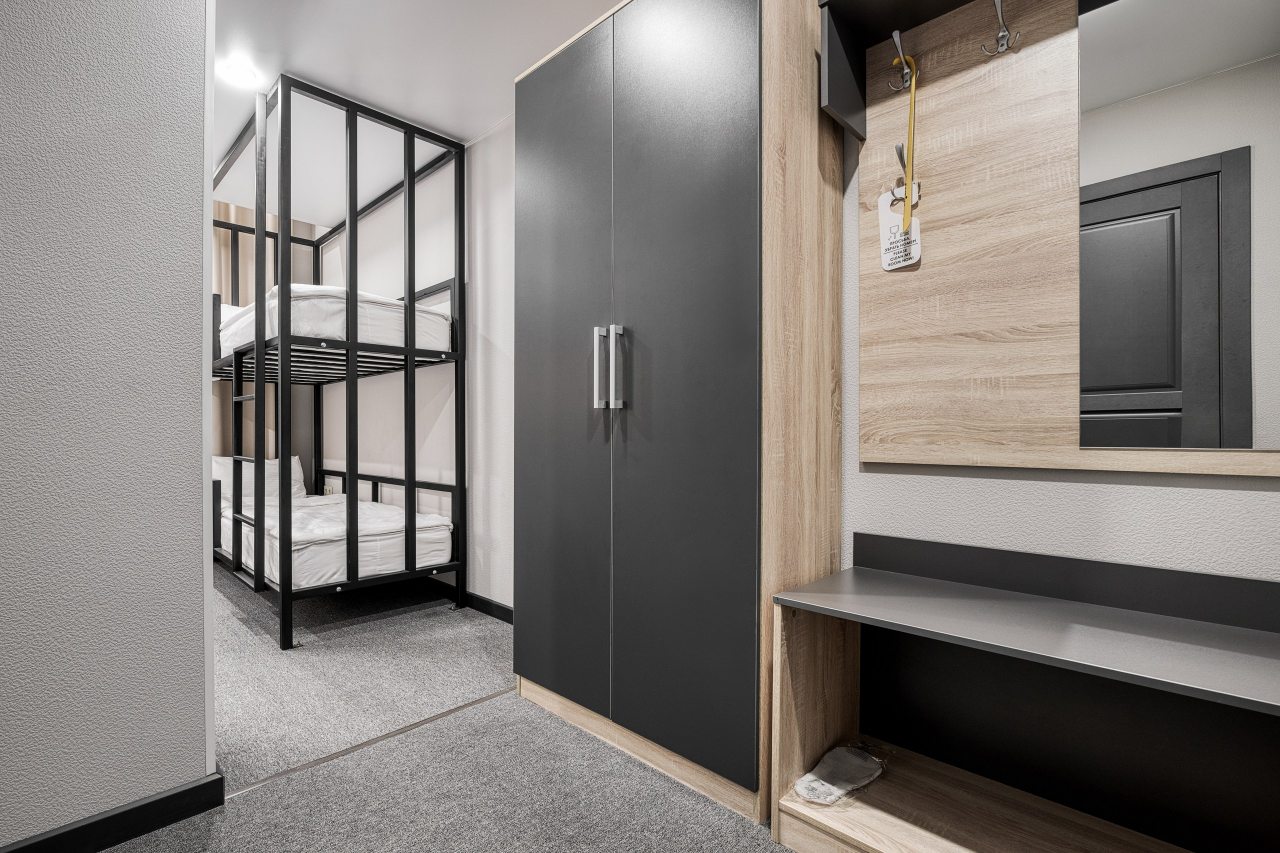 Трёхместный и более (Семейный с двухъярусной кроватью), Гостиница Максим Белая Башня