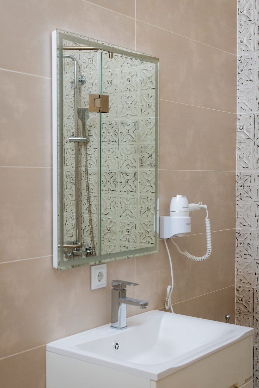 Двухместный (Двухкомнатный стандарт с двуспальной кроватью), Отель Skyline Plaza