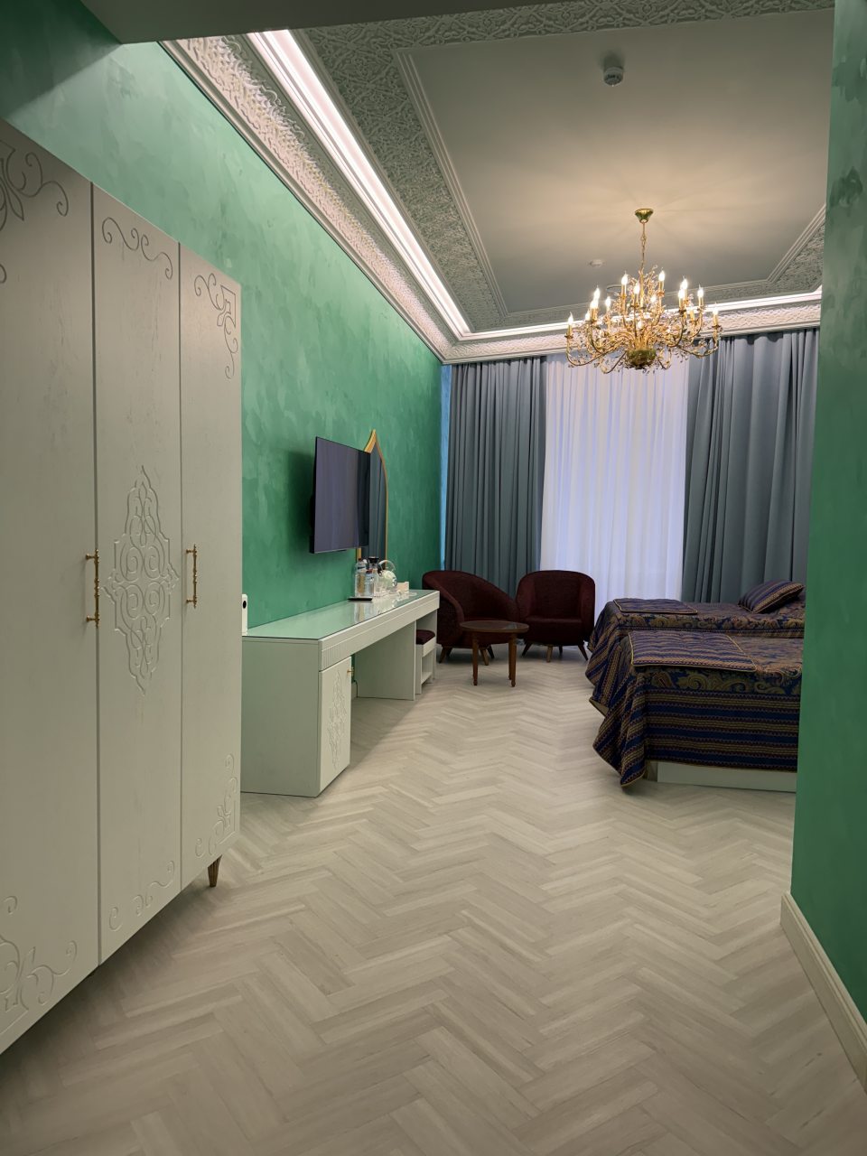 Люкс (С односпальными кроватями и панорамным видом на город), Отель Skyline Plaza