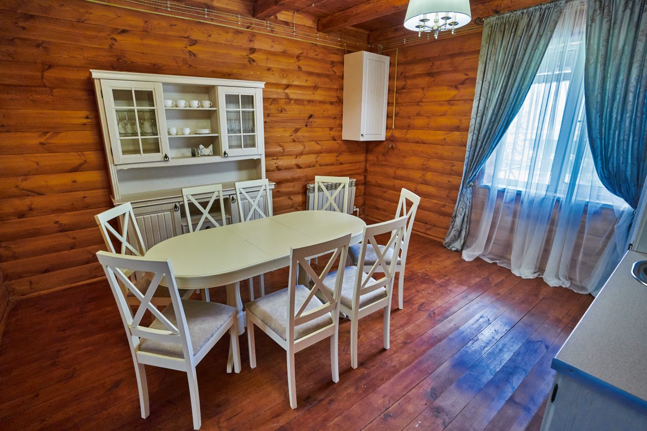 Коттедж (Светлица), База отдыха На Калиновке