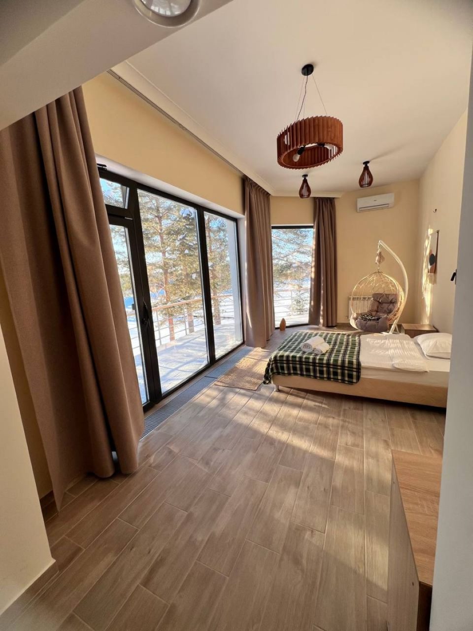 Полулюкс, Оздоровительный центр Веда