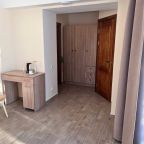 Полулюкс, Оздоровительный центр Веда