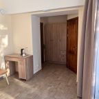 Полулюкс, Оздоровительный центр Веда