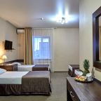 Четырехместный (Четырехместный местный), Отель RIPOSO