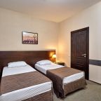 Четырехместный (Четырехместный местный), Отель RIPOSO